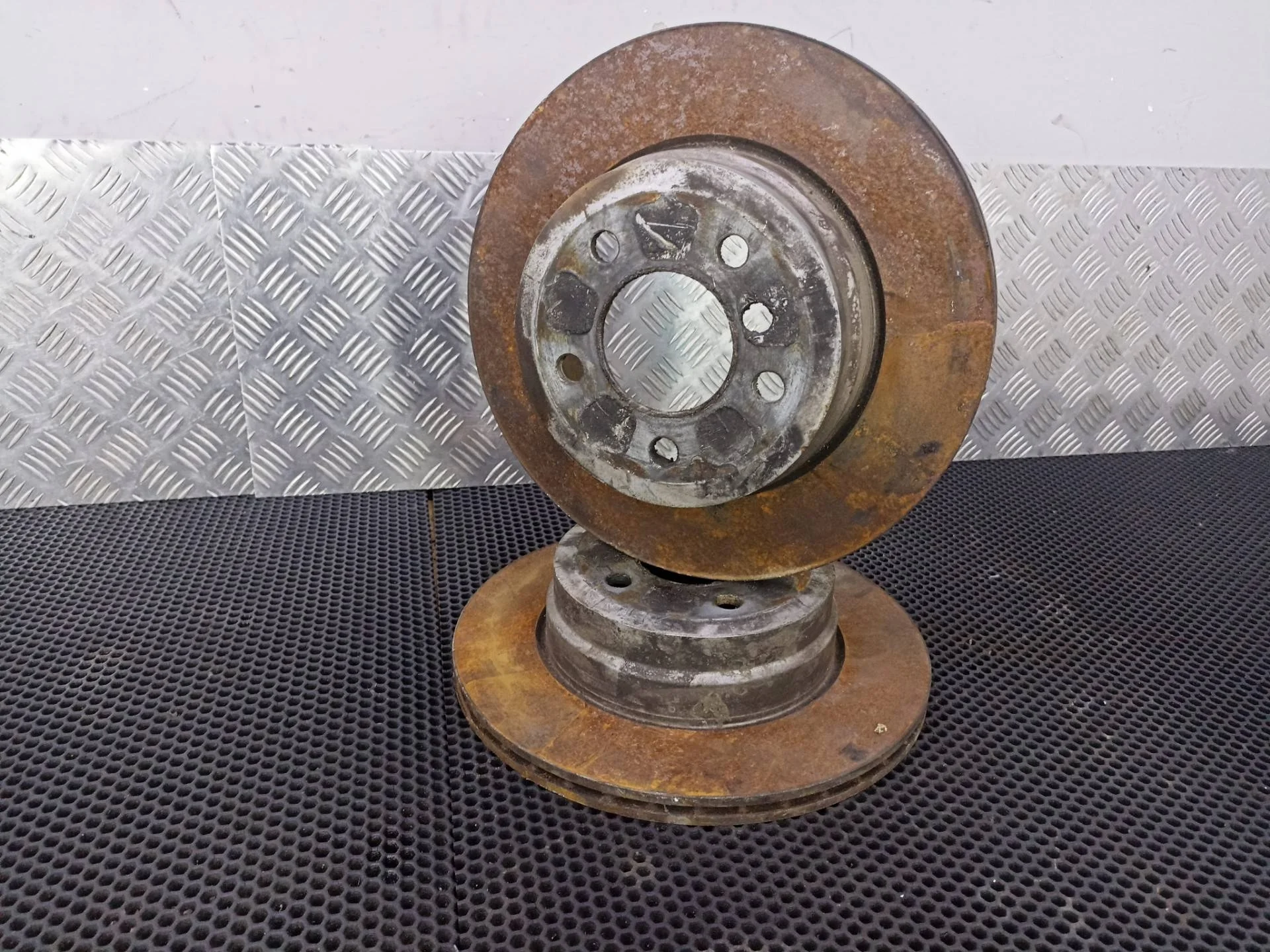 Диск тормозной задний BMW X5 E70 рест. 2013