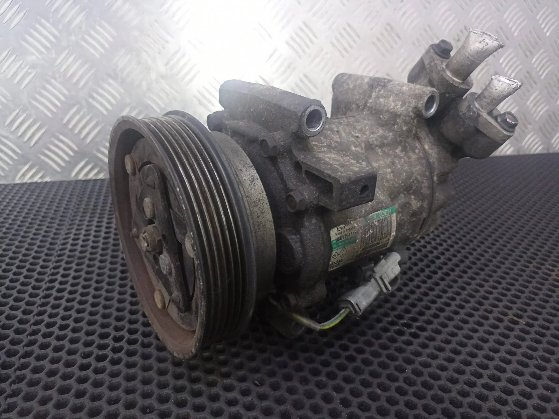 Компрессор кондиционера Renault Clio 3 2007