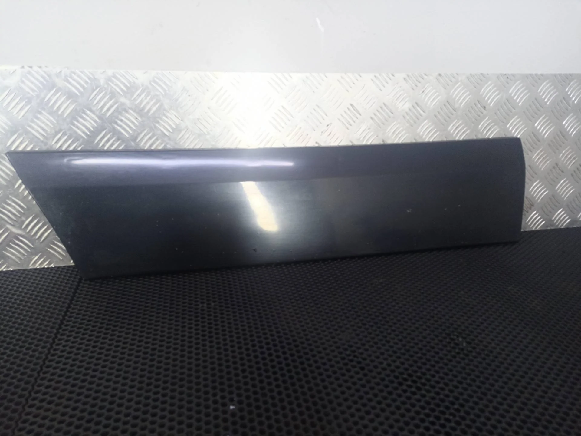 Молдинг двери Mercedes-Benz Sprinter W906 2014