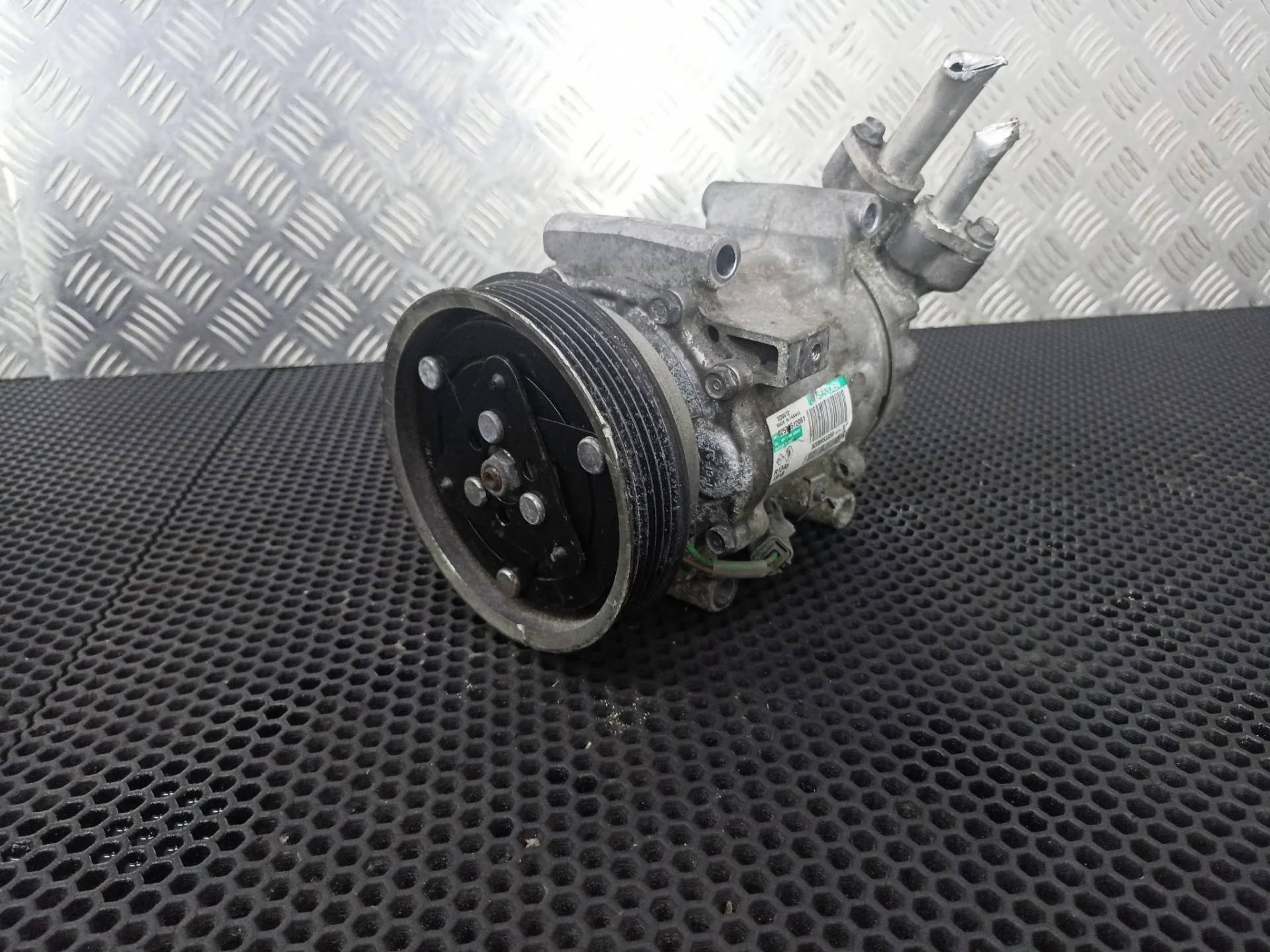 Компрессор кондиционера Renault Clio 3 2007