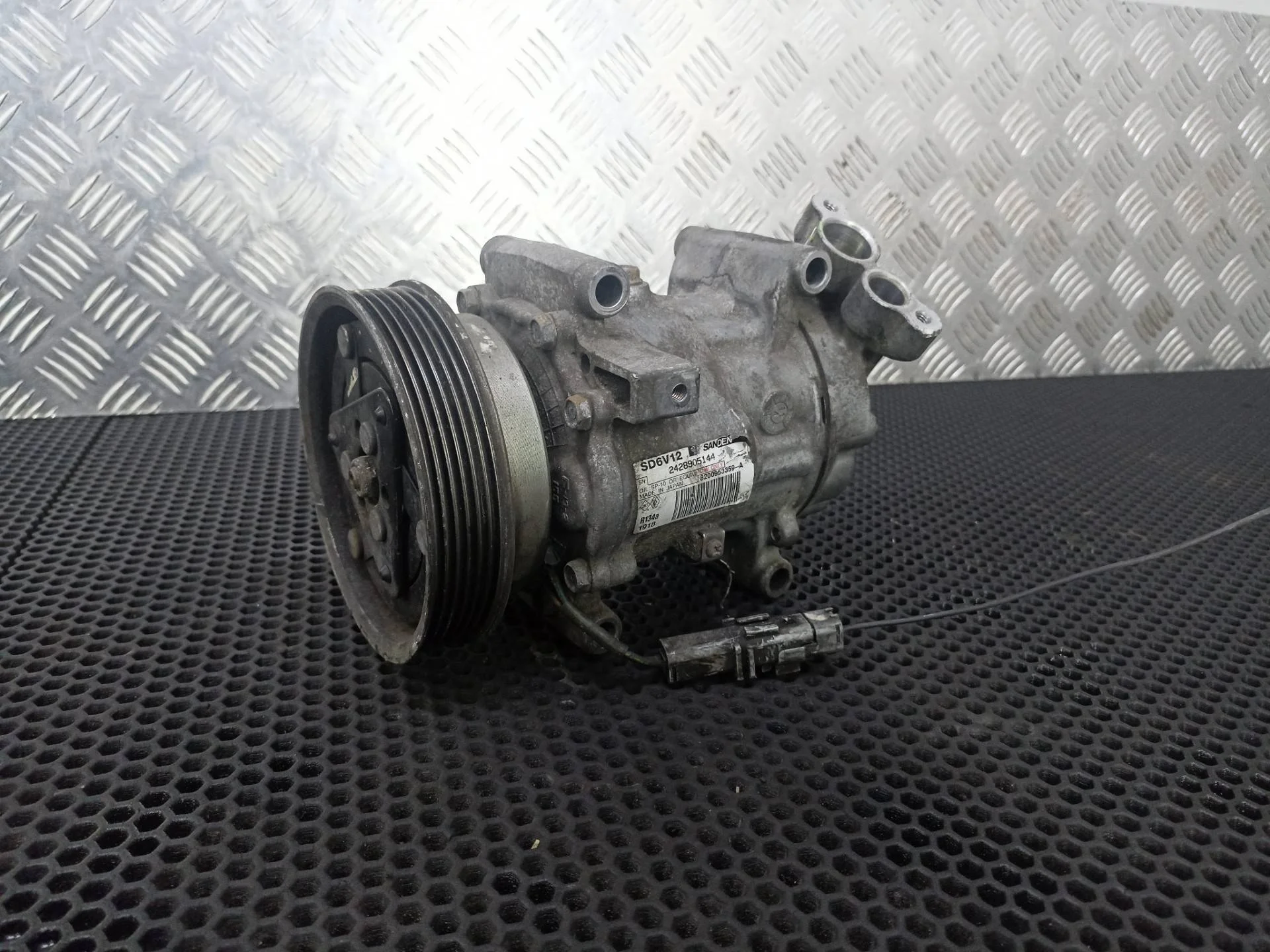 Компрессор кондиционера Renault Clio 3 2007