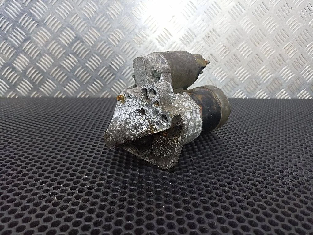 Стартер Renault Megane 2 2006 8200306595