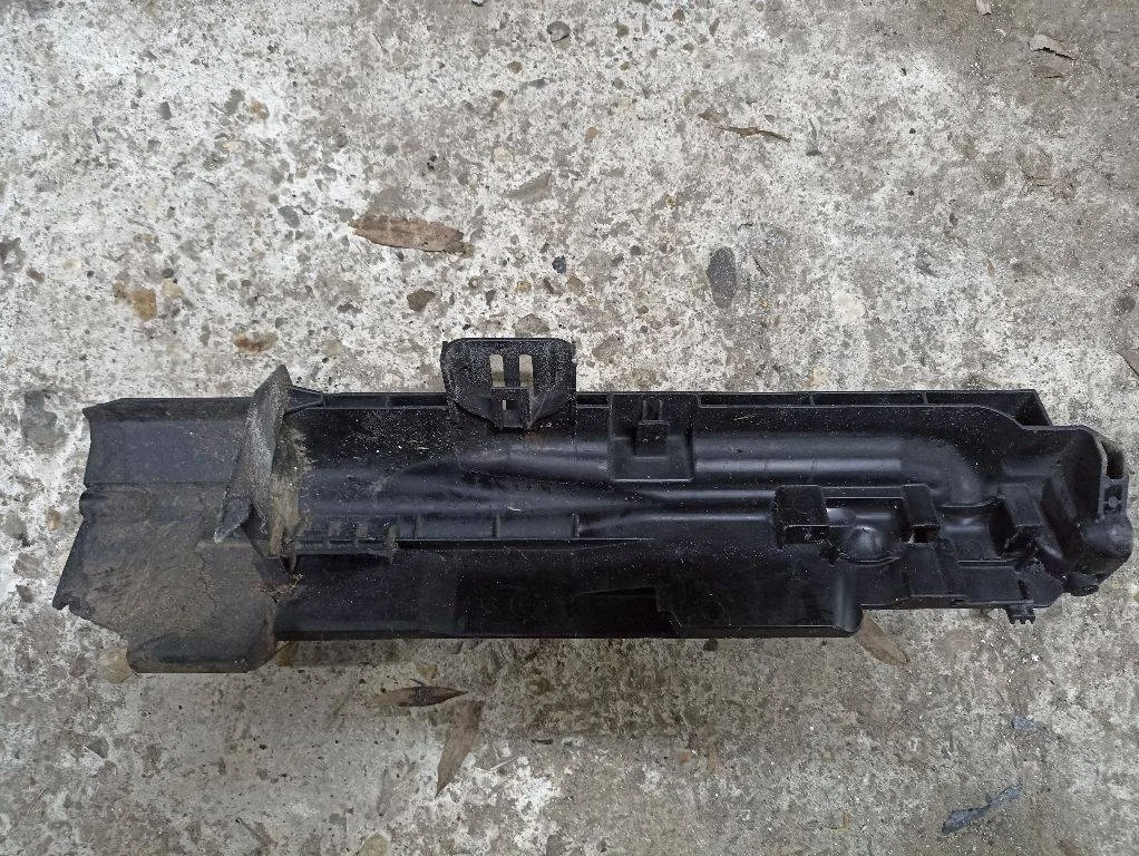 Кронштейн (крепление) радиатора BMW 3 E90/E91 2010