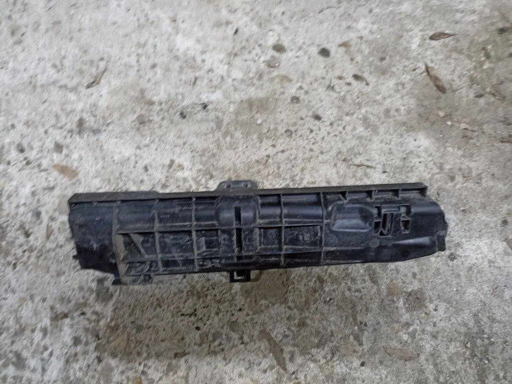 Кронштейн (крепление) радиатора BMW 3 E90/E91 2010