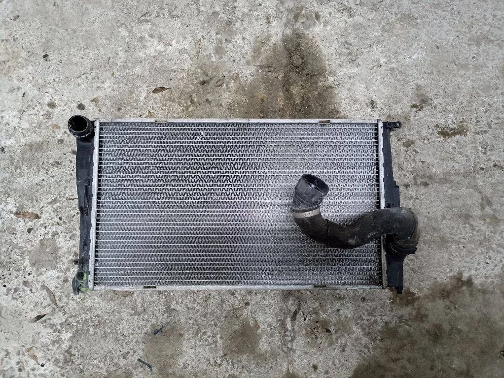 Радиатор основной BMW 3 E90/E91 2010 17117788903