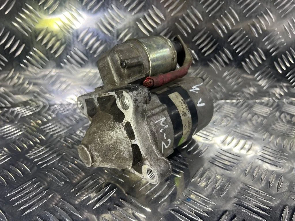 Стартер Lada Largus 2014 8200266777A