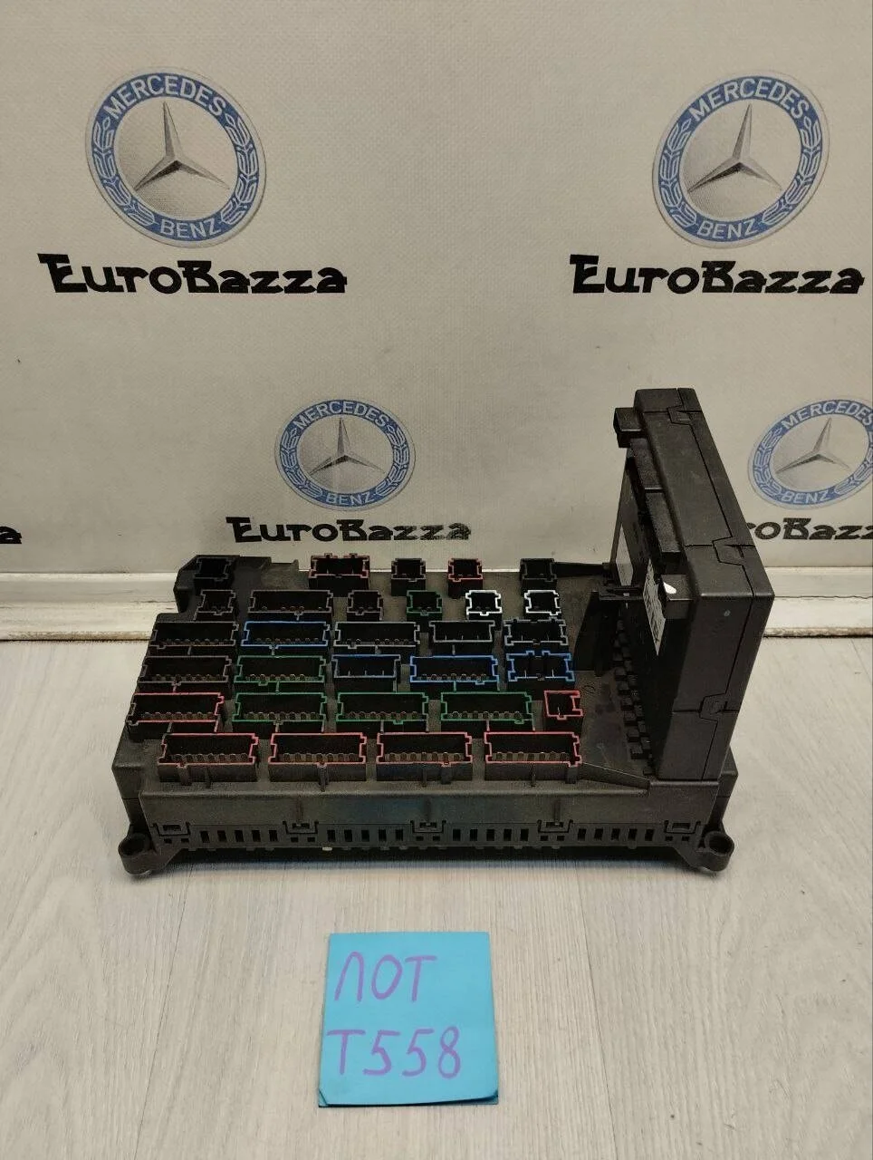 Блок AAM передний Mercedes W16