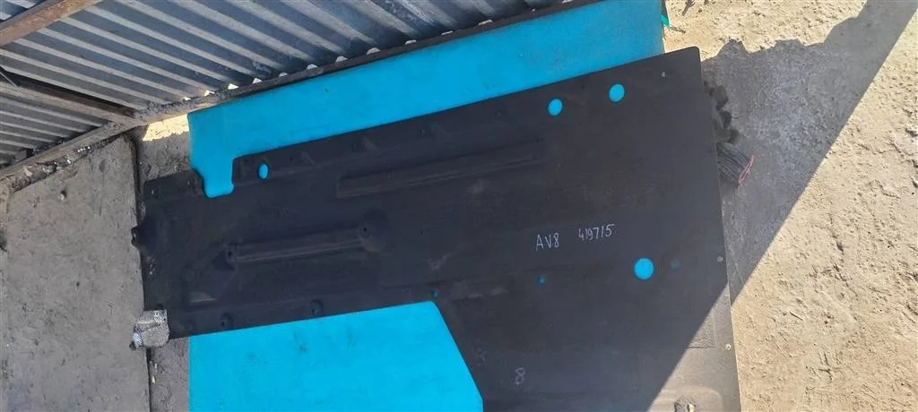 Защита днища антигравийная правая BMW 4-серия F32