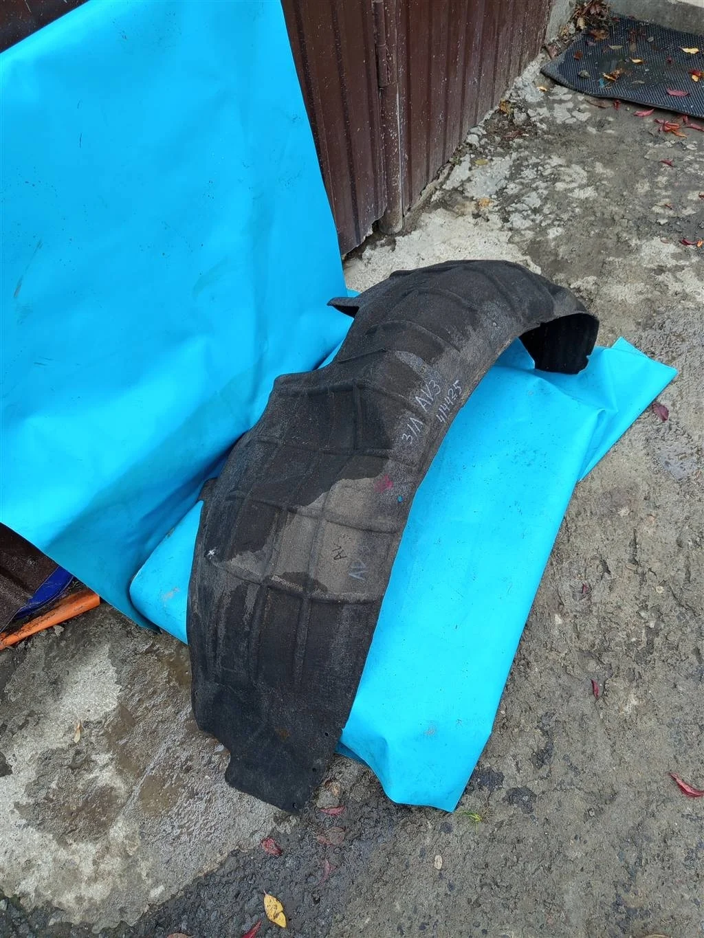 Локер (подкрылок) задний левый Infiniti Q50 V37 (