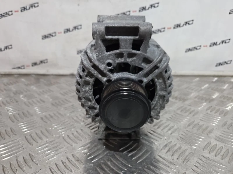 Генератор Audi A4 06H903016L B8 CDN