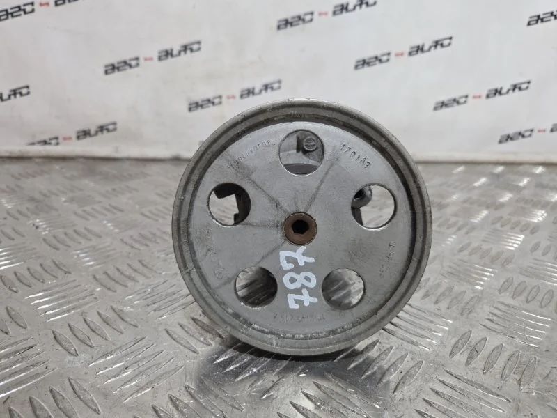 Насос гидроусилителя Audi A4 8K0145153F B8 CDN