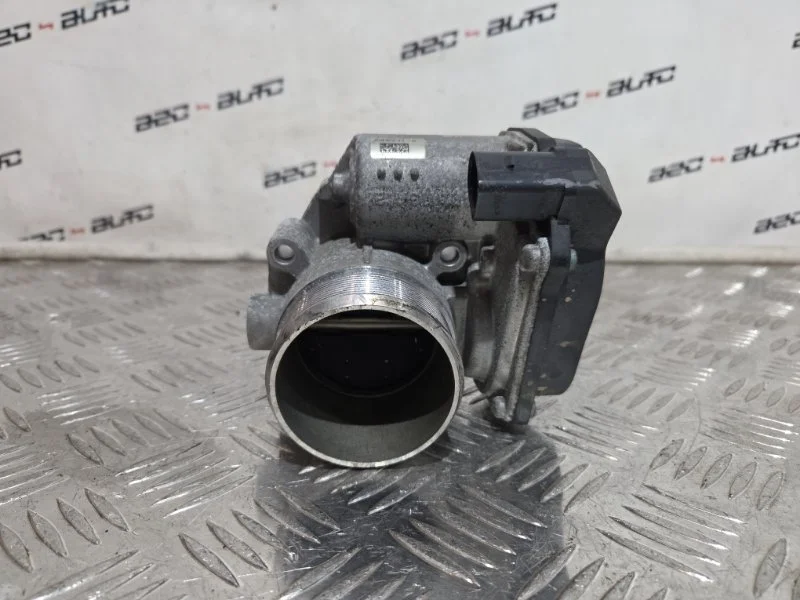 Дроссельная заслонка Audi A4 06F133062Q B8 CDN