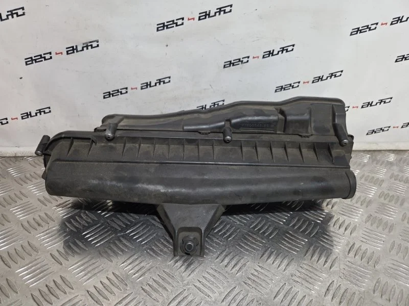 Корпус воздушного фильтра Citroen C3 2011 1420T5 EP6C