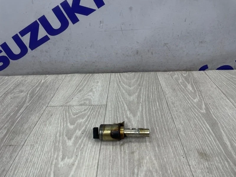 Клапан электромагнитный изменения фаз грм MAZDA 6 2009 GH