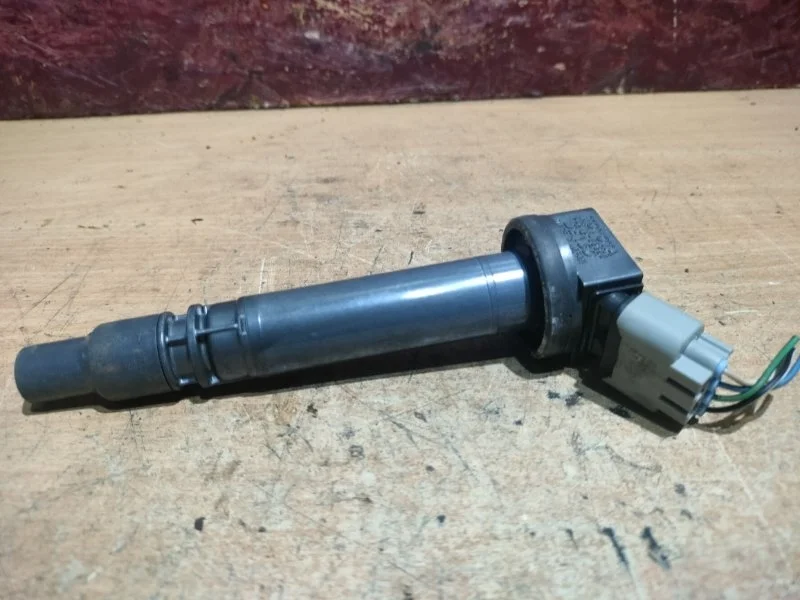 Катушка зажигания Lexus GS 300 3GR-FSE