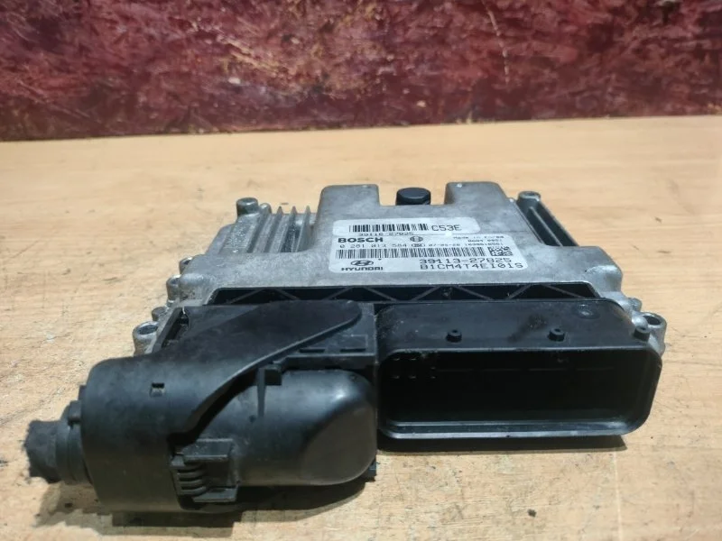 Блок управления двигателем Hyundai Santa Fe D4HB