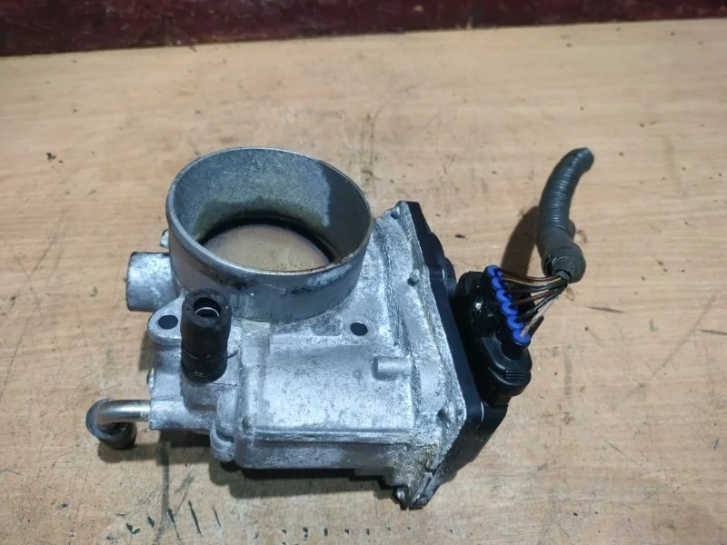 Дроссельная заслонка Lexus GS 300 3GR-FSE