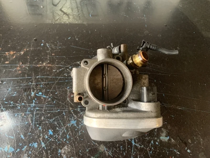 Дроссельная заслонка Chevrolet Orlando J309 F18D4