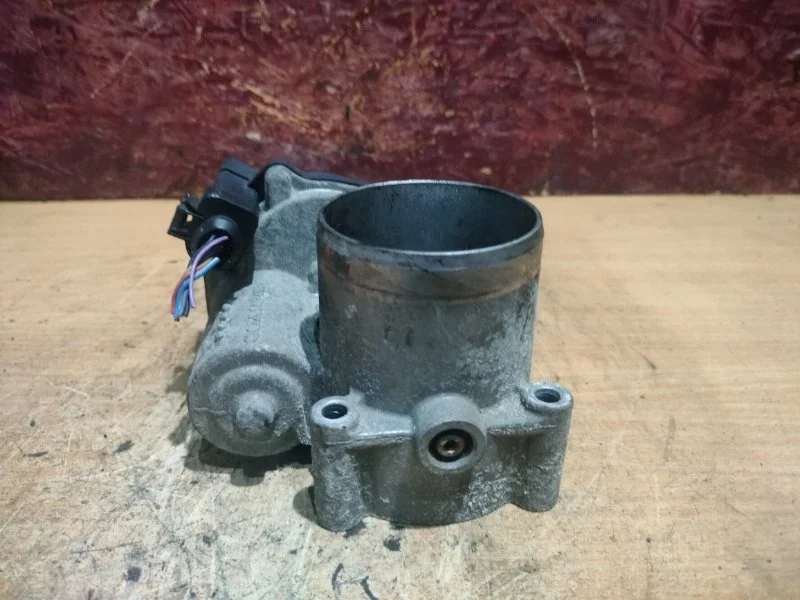 Дроссельная заслонка Skoda Roomster BTS