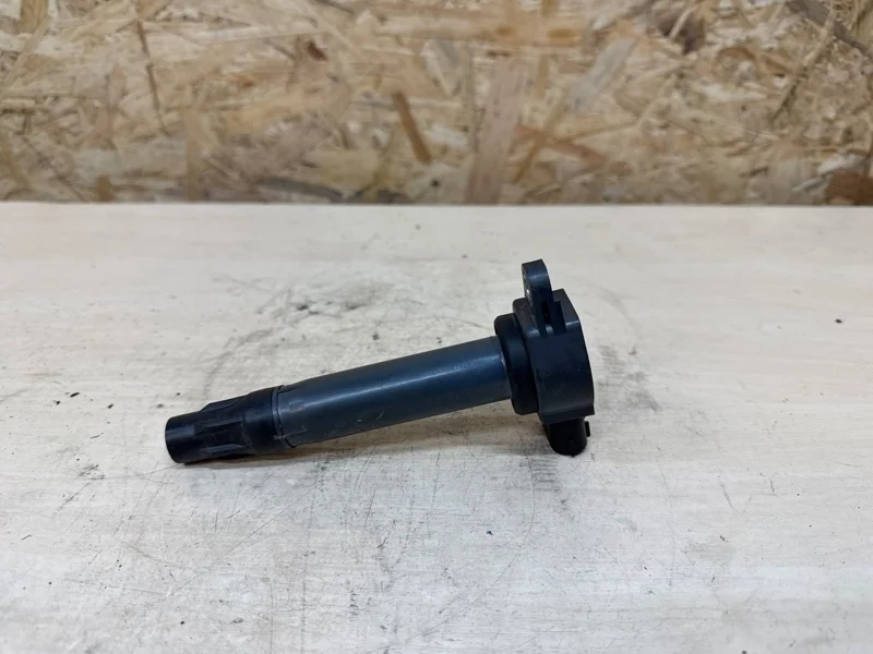 Катушка зажигания Mitsubishi Lancer 4B11