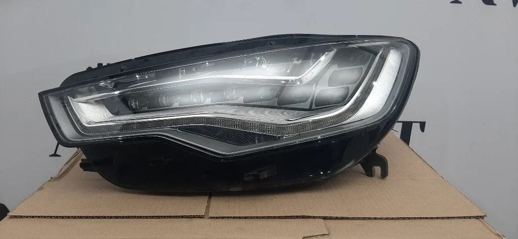Фара светодиодная передняя левая Audi A6 C7 CGW