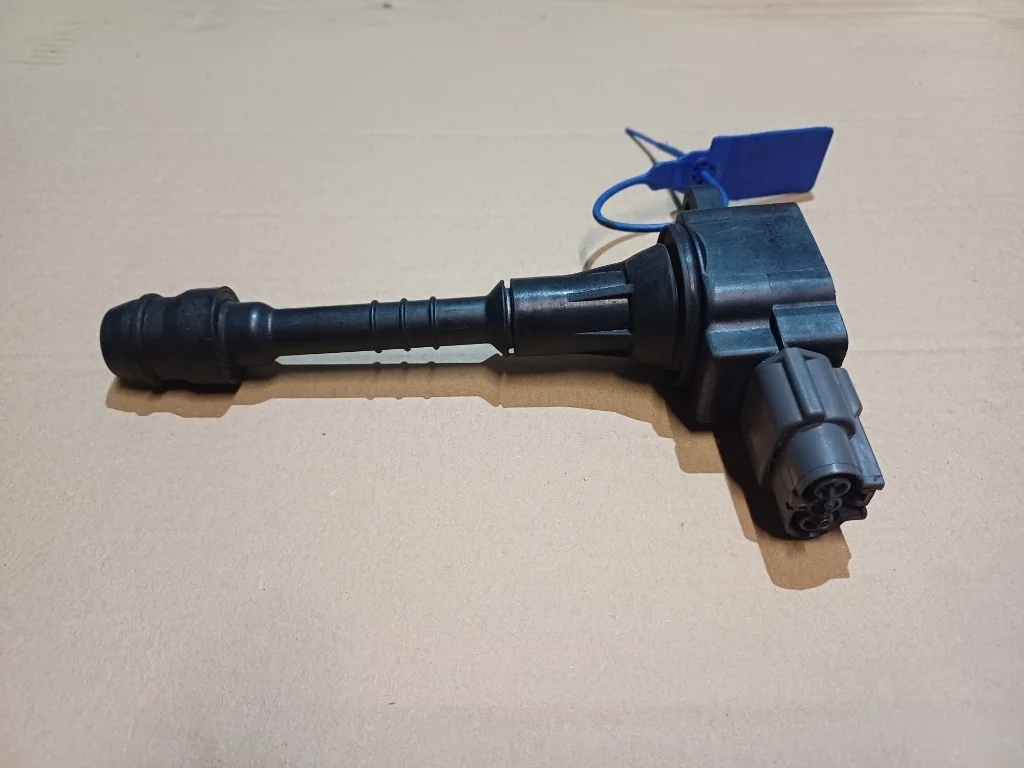 Катушка зажигания Nissan Almera N16 QG15DE