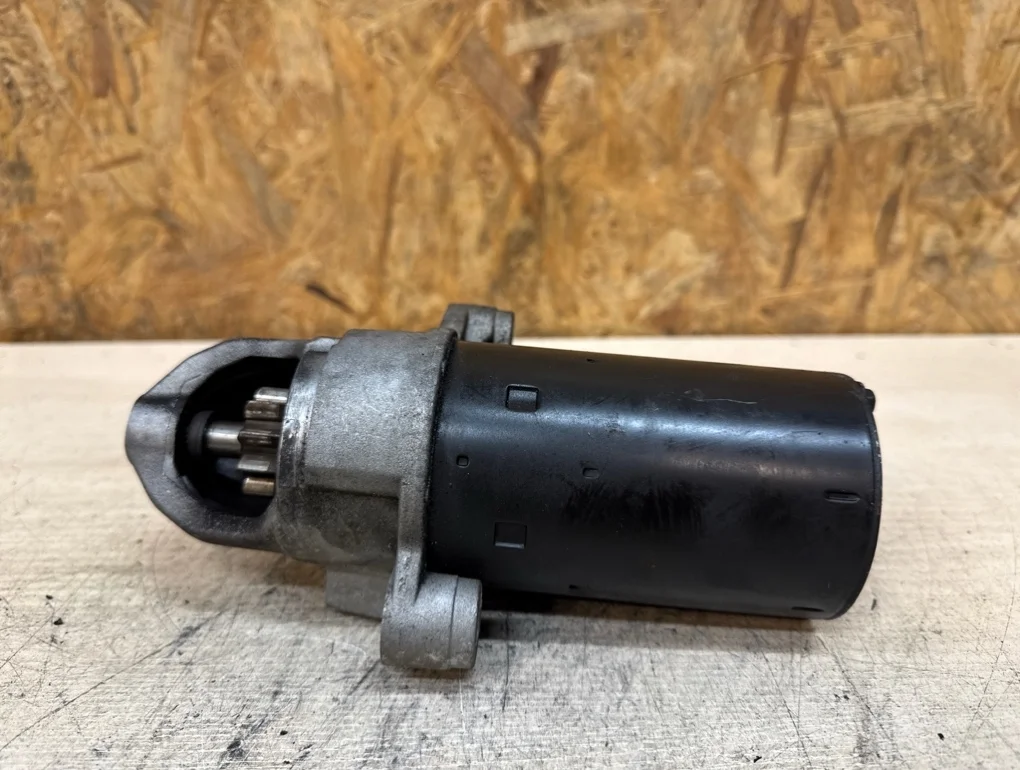 Стартер Audi A6 C6 CAJA