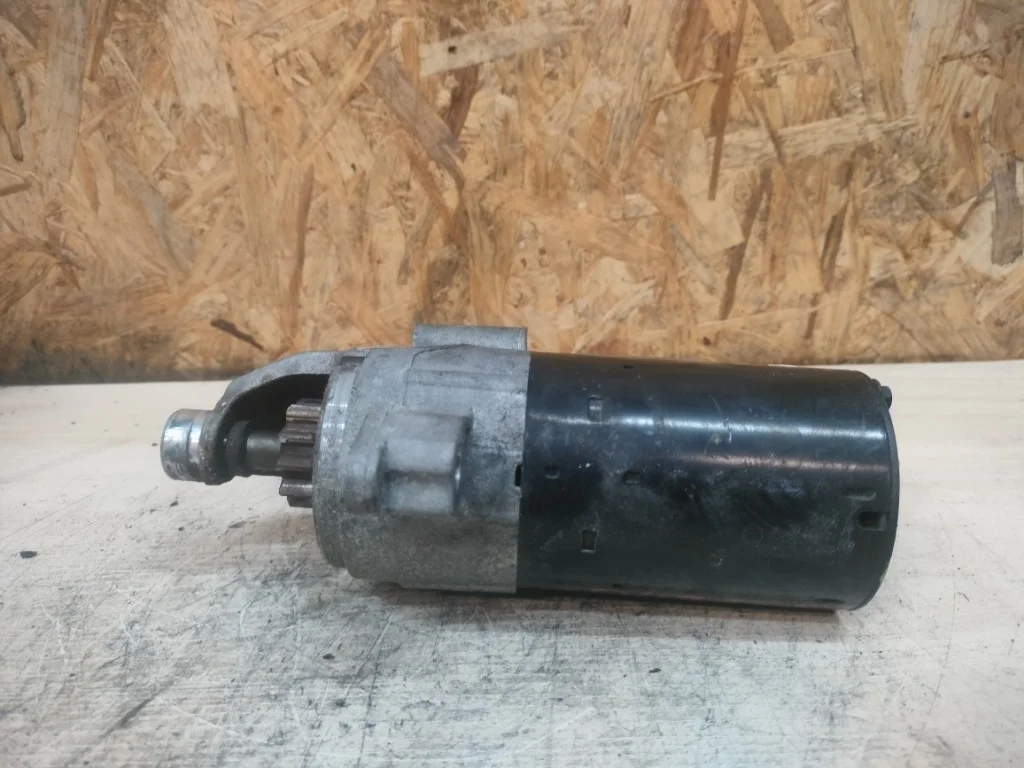 Стартер Audi A4 B8 CDN