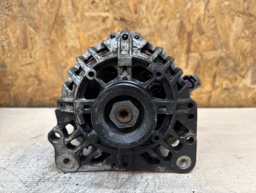 Генератор Volkswagen Polo CGPB