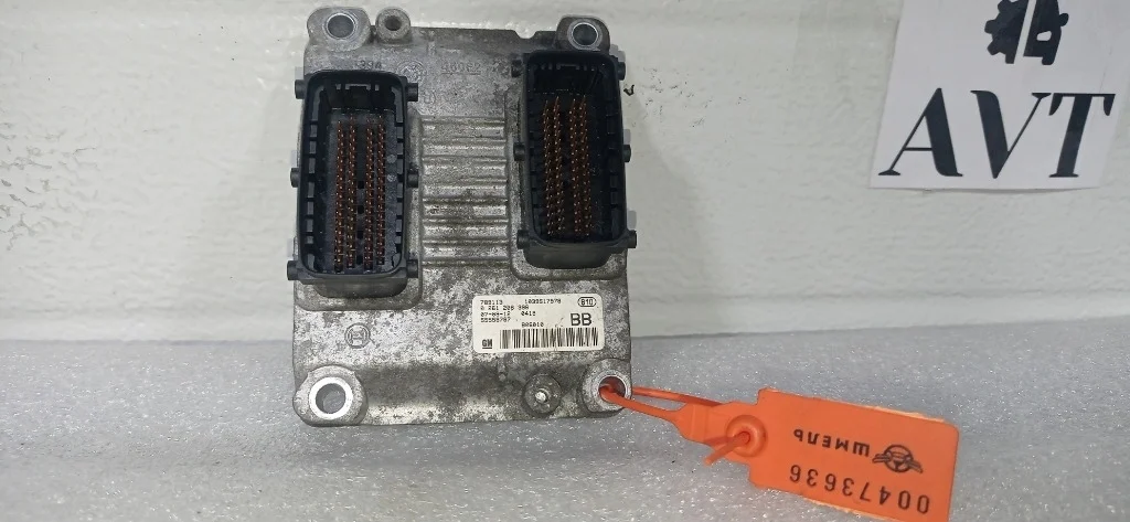 Блок управления двигателем Opel Astra Z14XEP