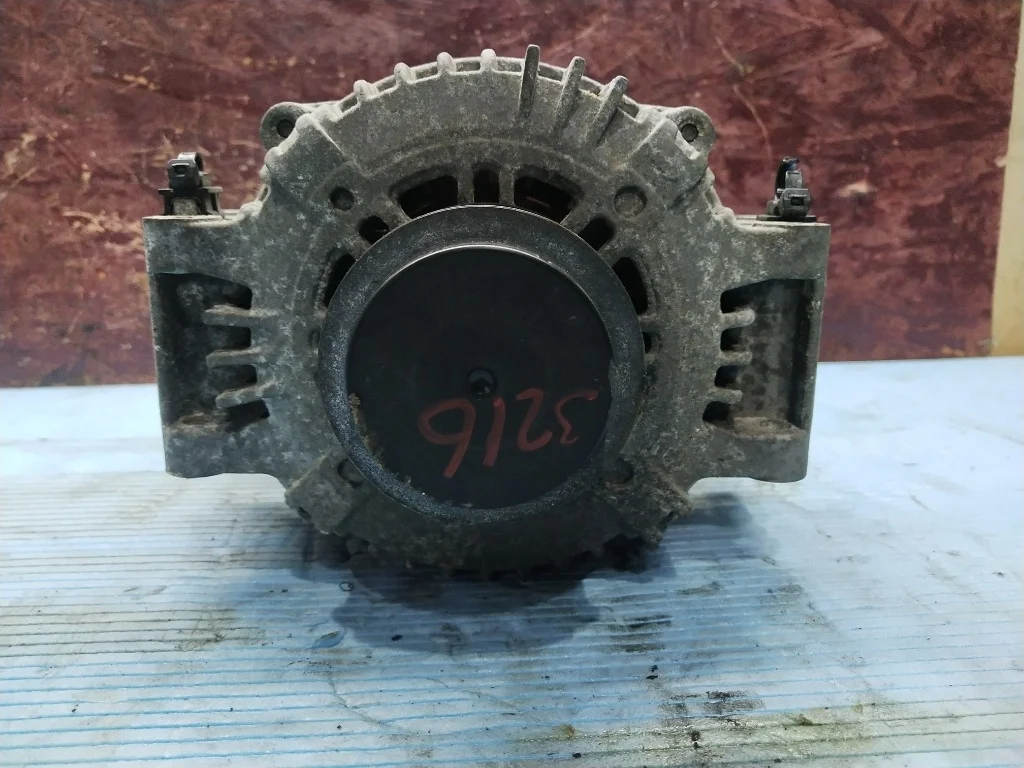 Генератор Audi A7 CGW