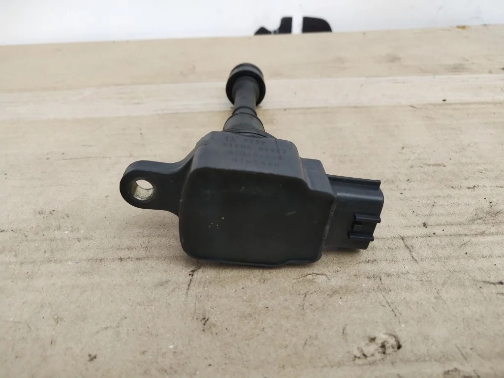 Катушка зажигания Nissan X-Trail QR25DE