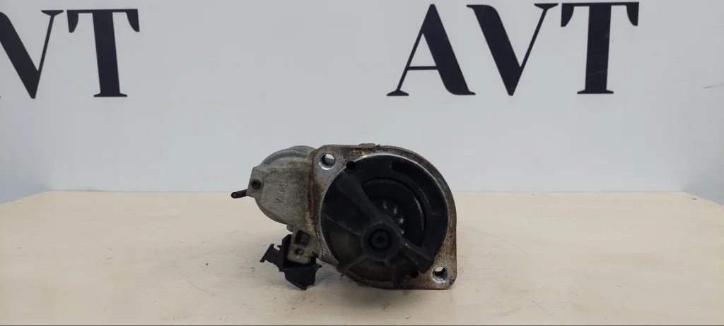 Стартер Mercedes-Benz Sprinter OM611.981