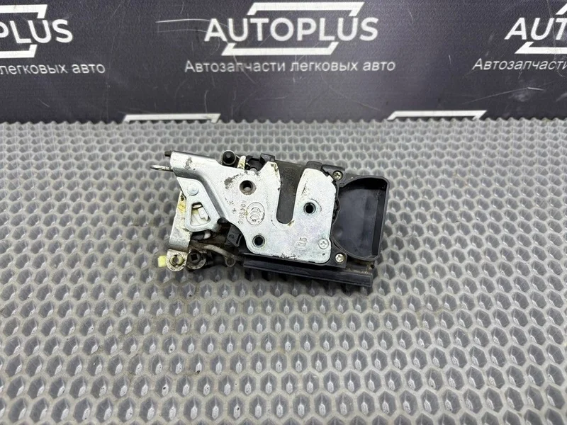 Замок двери Chevrolet Lacetti 2009 96272642 J200 F16D3, передний правый