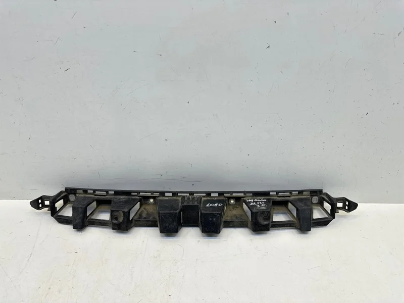 Наполнитель бампера Mercedes-Benz ML 2011-2015 W166