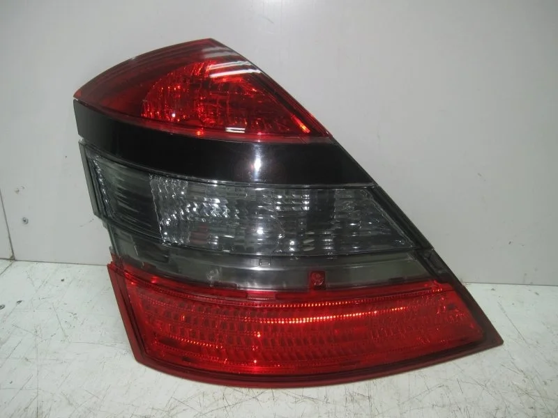 Фонарь Mercedes-Benz -Class 2006-2011 W221