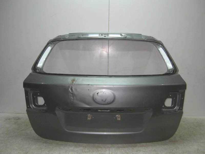 Крышка багажника Toyota Avensis 2010-2016 T270