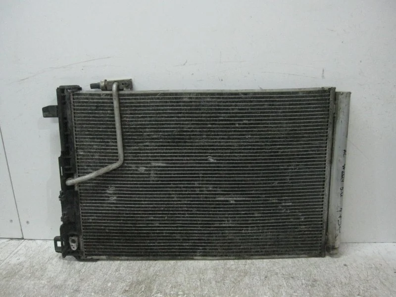 Радиатор кондиционера Mercedes-Benz -Class 2009-2014 W204