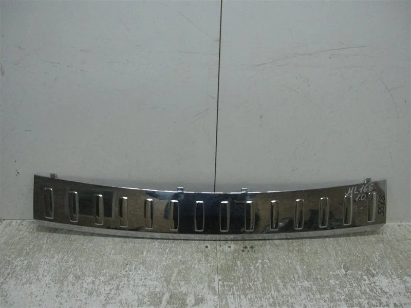 Молдинг бампера Mercedes-Benz ML 2011-2015 W166