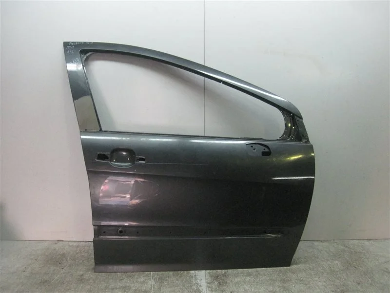 Дверь Peugeot 308