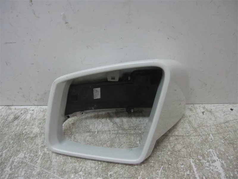 Крышка зеркала Mercedes-Benz ML 2011-2015 W166