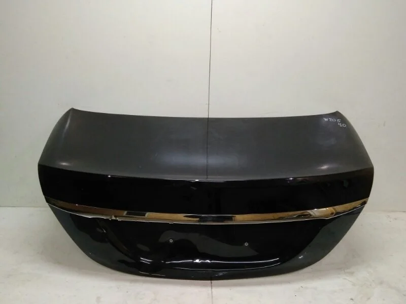 Крышка багажника Mercedes-Benz -Class 2015-2018 W205