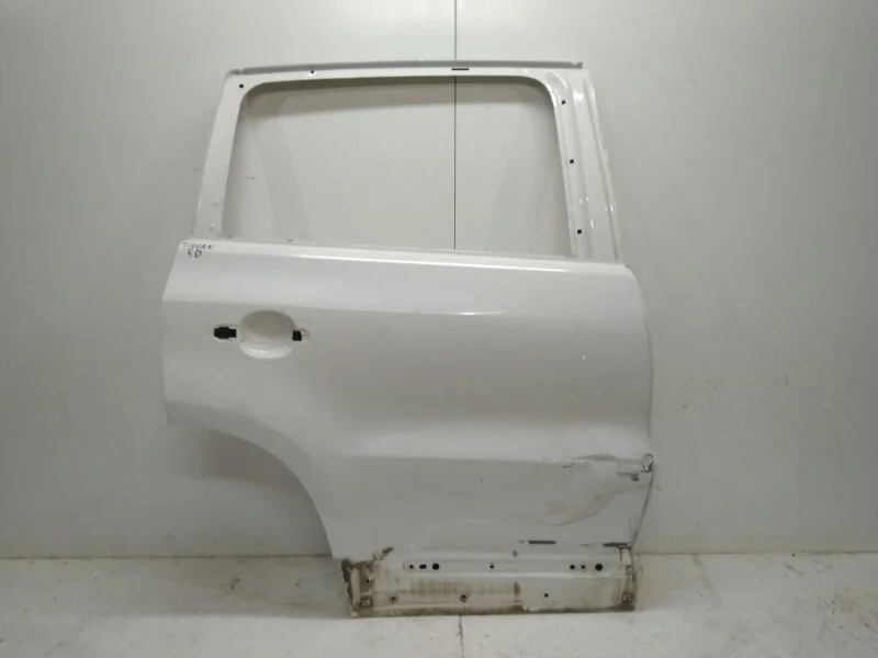Дверь Volkswagen Tiguan