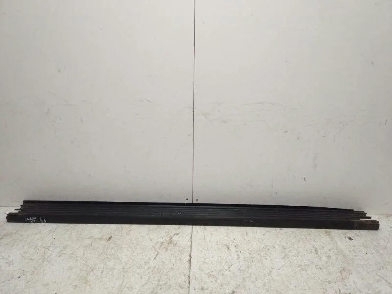 Подножка Toyota Land Cruiser До рестайлинг 200