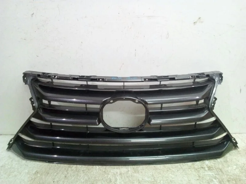 Решетка радиатора Lexus 2014-2017