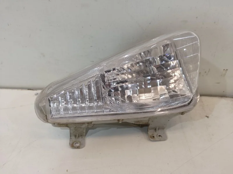 Повторитель поворота Toyota Camry 2014-2018 V55