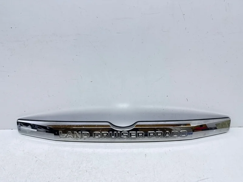 Накладка крышки багажника Toyota Land Cruiser Prado Рестайлинг 150