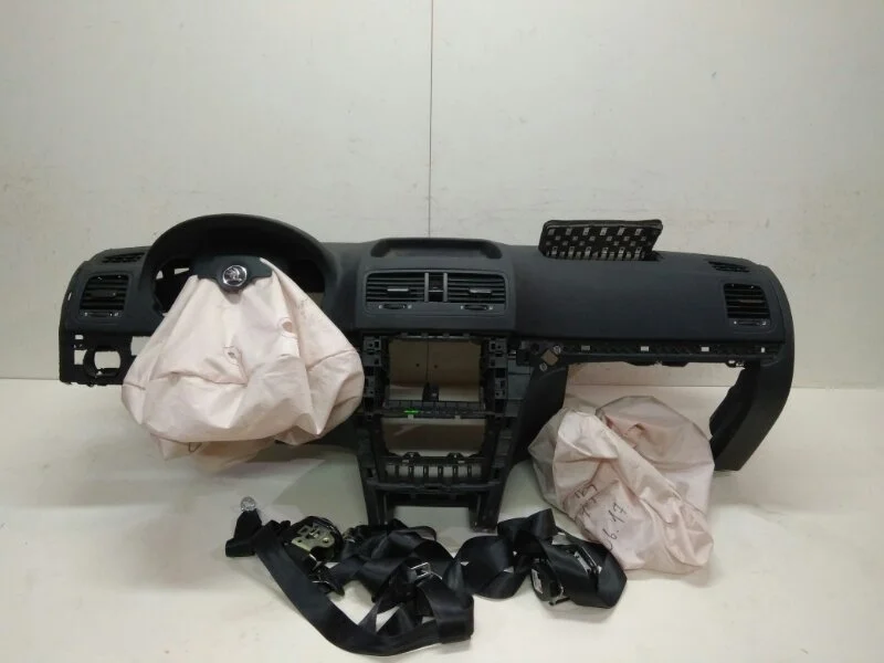 Комплект безопасности Skoda Yeti Рестайлинг 1