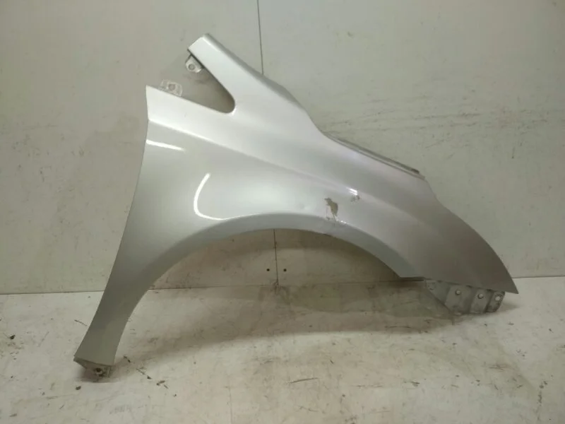 Крыло Toyota Avensis 2010-2016 T270