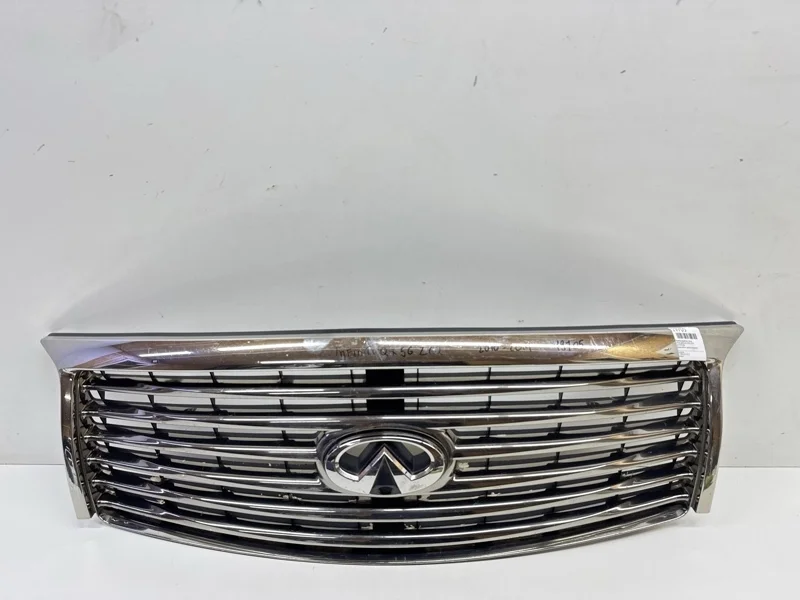 Решетка радиатора Infiniti QX56 2010-2014 Z62